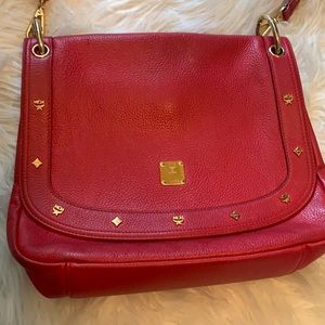 RED MCM BAG